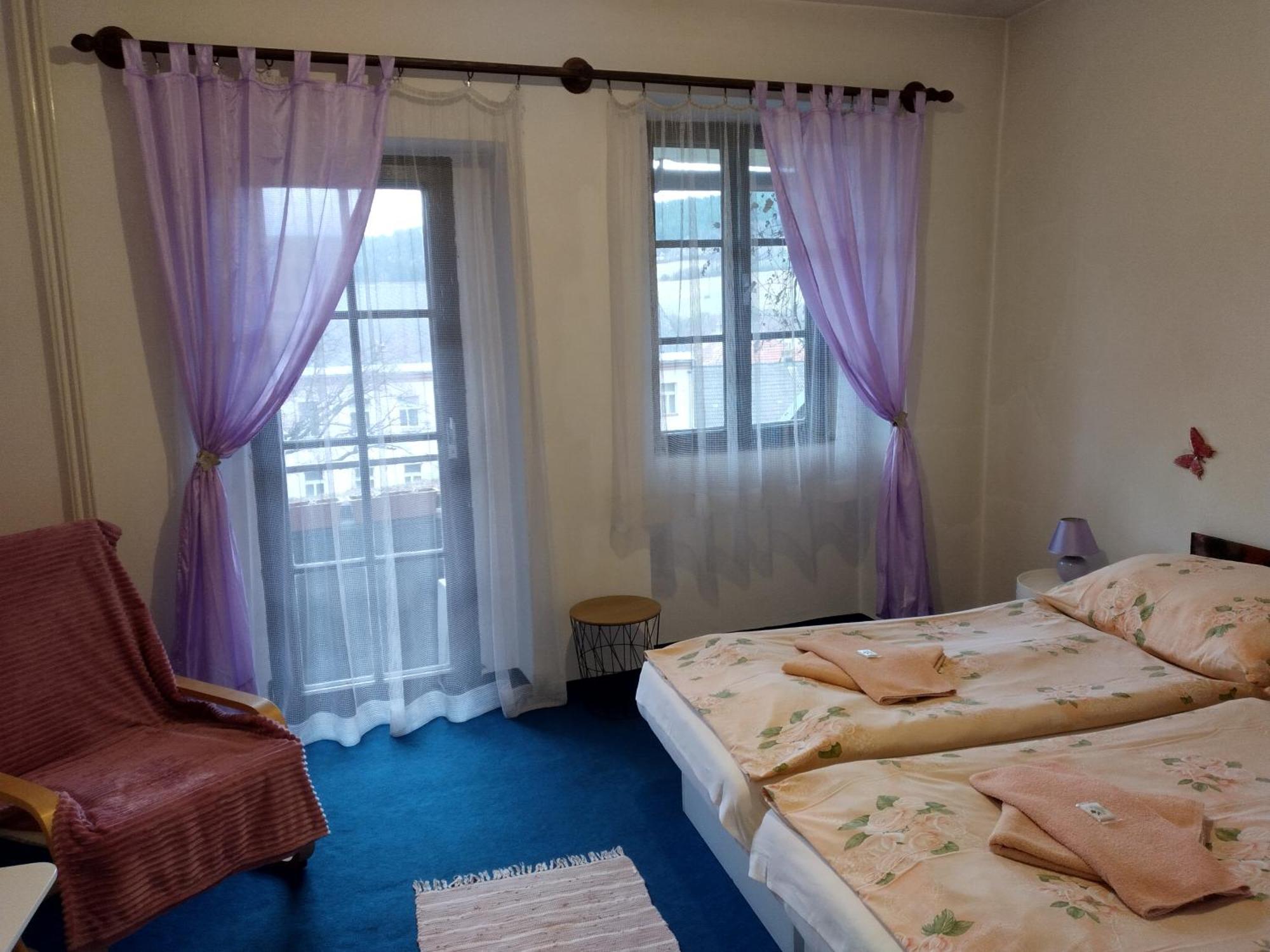 Hotel Parkan Прахатице Екстериор снимка
