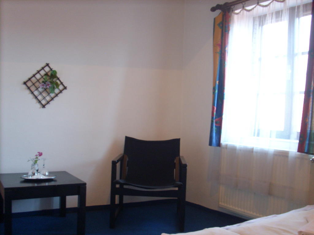 Hotel Parkan Прахатице Стая снимка